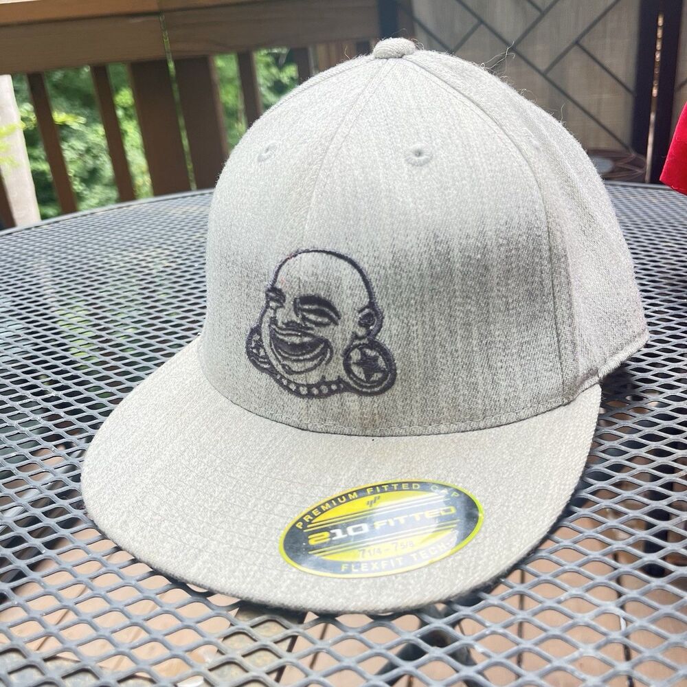 210 Flexfit  Smiling Buddha Men’s Gray Solid Stretch Fitted Hat 7 1/4 - 7 5/8